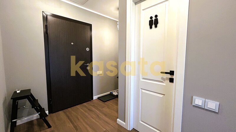 Cosmopolis, vila complet renovata, premium, mansarda amenajata.