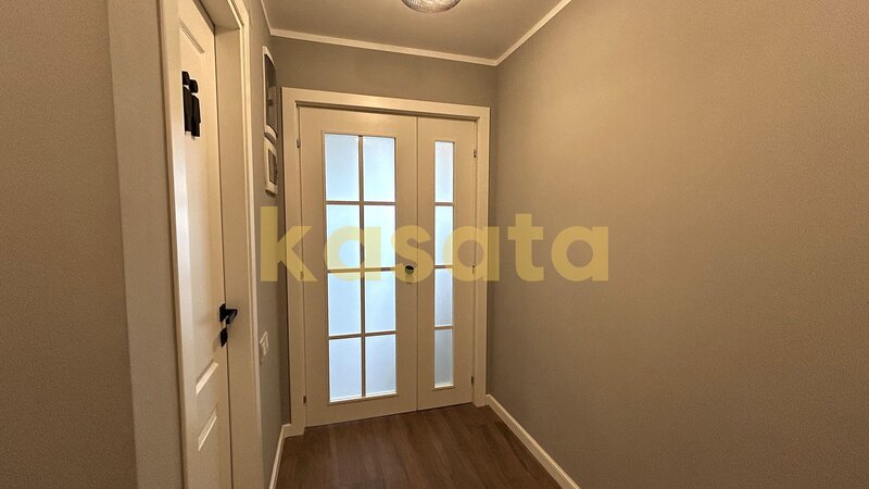 Cosmopolis, vila complet renovata, premium, mansarda amenajata.