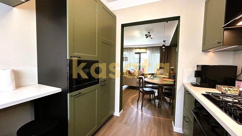 Cosmopolis, vila complet renovata, premium, mansarda amenajata.